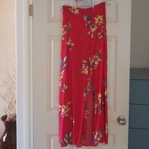 Cute floral maxi skirt